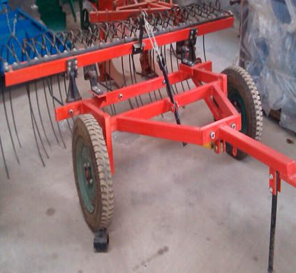 9L Hay rake