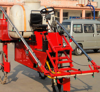 3WZC Self propelled three wheels boom sprayer 