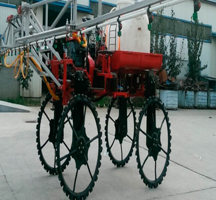 3WZC Self propelled four wheels boom sprayer