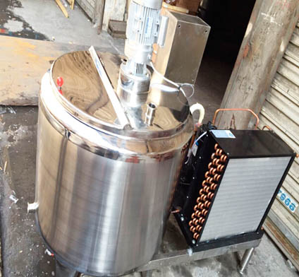 200vertical cooling tank